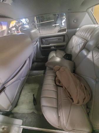 1976 Lincoln Town Car - cars & trucks - by owner - vehicle... for sale in Carbondale, PA