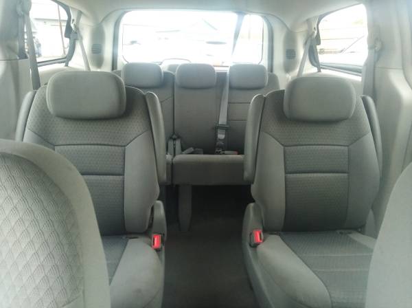 2008 Chrysler Town N Country LX Mini Van( Stow N Go, Affordable) for sale in Forest Lake, MN – photo 16
