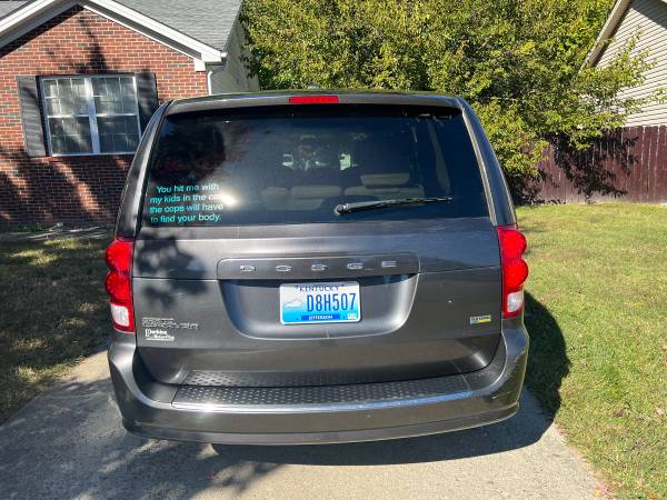 2016 dodge grand van SXT - - by dealer - vehicle for sale in Louisville, KY – photo 7