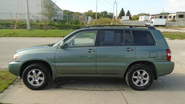 toyota highlander awd 161,000 miles $4250 for sale in Waterloo, IA – photo 3