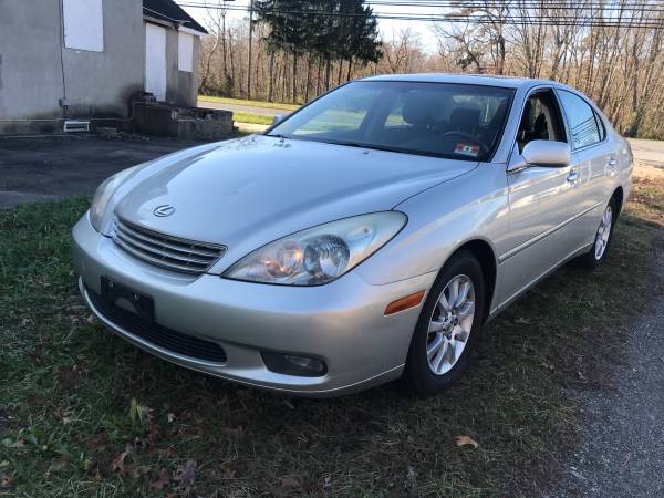2004 Lexus es330 loaded reliable - cars & trucks - by owner -... for sale in Sicklerville, NJ