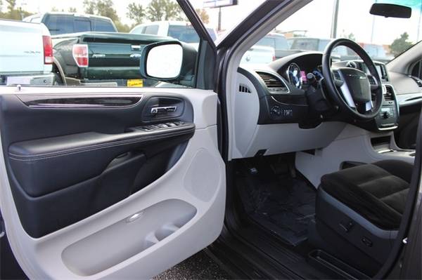2015 Chrysler Town Country Touring for sale in Bellingham, WA – photo 15