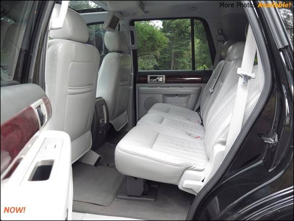 2004 *LINCOLN* *NAVIGATOR* *AWD* *LUXURY* *SUV* *expedition* *tahoe* for sale in East Brunswick, NJ – photo 13