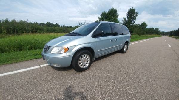 2001 Chrysler Town & Country for sale in Saint Paul, MN