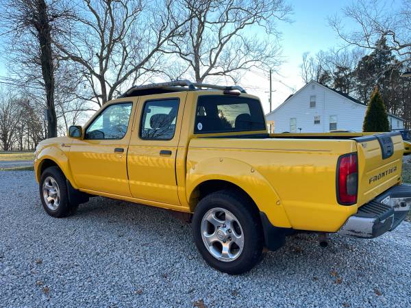2001 Nissan Froniter Crew cab Supercharged 5-Speed Needs engine for sale in Prospect, KY – photo 2