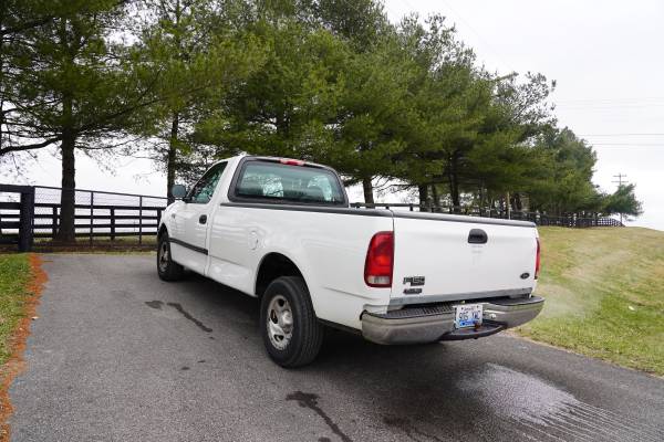 2004 Ford F150 XL long bed - - by dealer - vehicle for sale in NICHOLASVILLE, KY – photo 2