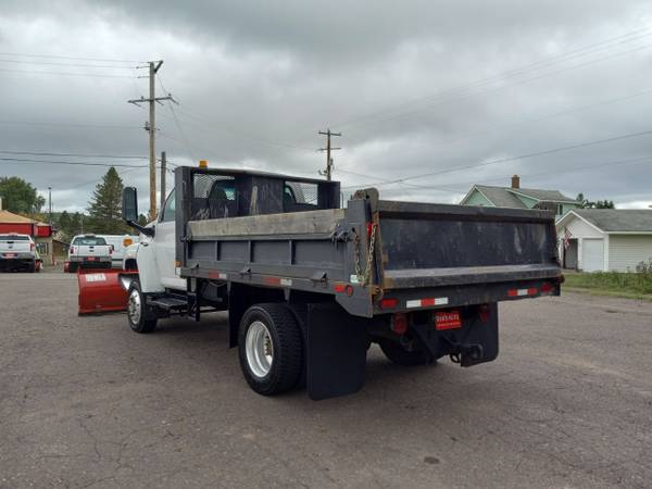 2005 GMC C5500 Reg cab Dump Body - - by dealer for sale in Ironwood, WI – photo 5