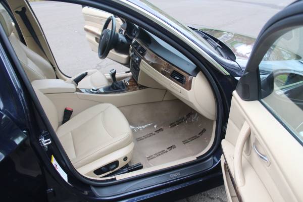 2008 BMW 335xi - 6-Spd Manual, Adaptive Cruise, Htd Seats, Nav, PDC!! for sale in Portland, WA – photo 12