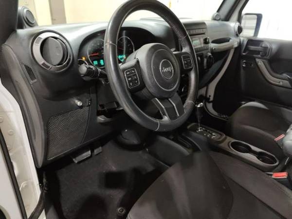 2014 Jeep Wrangler Unlimited SUV Wrangler Unlimited Jeep - cars & for sale in Wharton, TX – photo 2