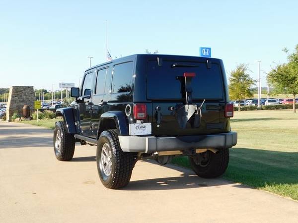 2013 Jeep Wrangler Unlimited Rubicon for sale in Denison, TX – photo 3