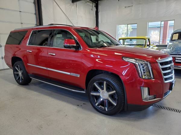 2015 Cadillac Escalade ESV 4WD 4dr Luxury - - by for sale in Bend, OR – photo 3