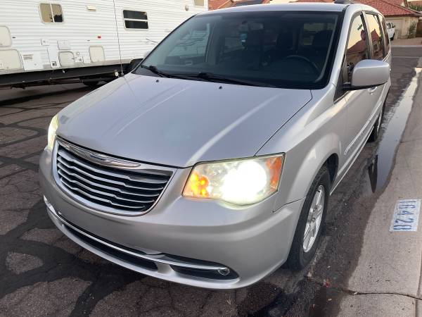 2011 Chrysler Town and Country for sale in Glendale, AZ