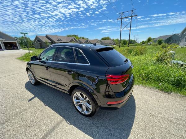 2015 audi q3 prestige low miles awd great mpg - - by for sale in Neenah, WI – photo 3