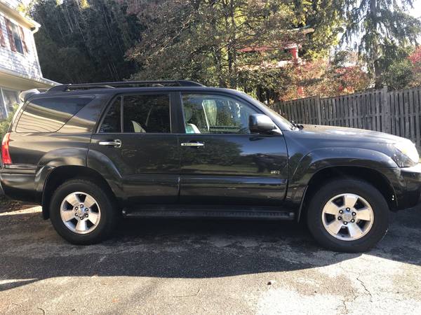 2007 Toyota 4Runner SR5-Clean for sale in Silver Spring, District Of Columbia – photo 2