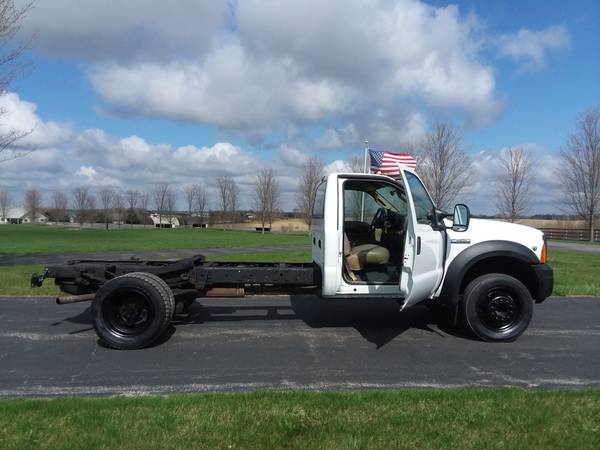 2005 Ford F450 XL Super Duty Cab and Chassis 42k Mi V10 Gas for sale in Gilberts, AR – photo 3
