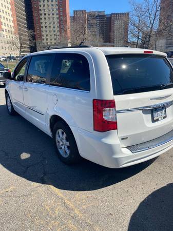 Chrysler town and country 2012 for sale in Brooklyn, NY – photo 9