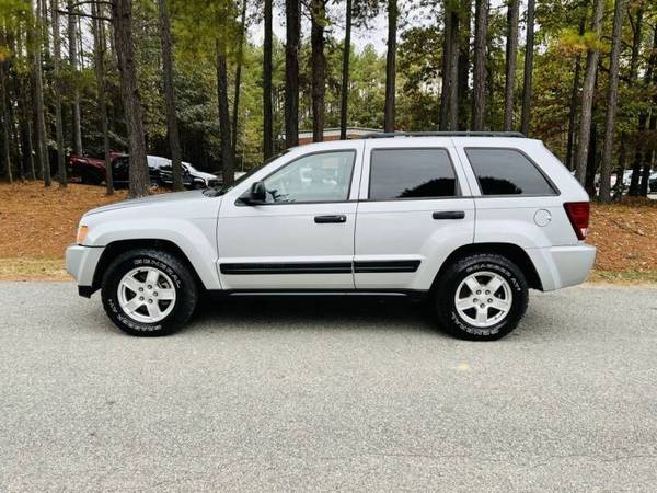 2005 Jeep Grand Cherokee 4x4 - - by dealer - vehicle for sale in Oilville, VA – photo 4