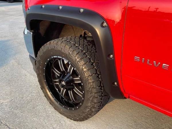 2018 Chevrolet Chevy Silverado 1500 4WD LT w/1LT Double Cab *$500... for sale in St Peters, MO – photo 9