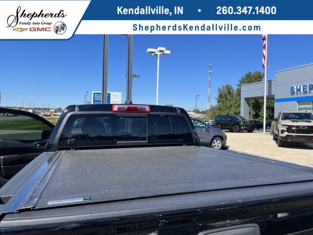 2019 GMC Canyon Denali Crew Cab 4WD for sale in Kendallville, IN – photo 9