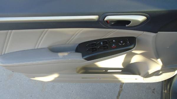 09 Honda civic hybrid ,,166000 miles,,$3950 **Call Us Today For... for sale in Waterloo, IA – photo 13