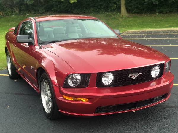 2005 Ford Mustang GT-Premium*84k-Miles*Auto*4.6L-V8*Leather*Great-Deal for sale in East Dundee, IL – photo 11
