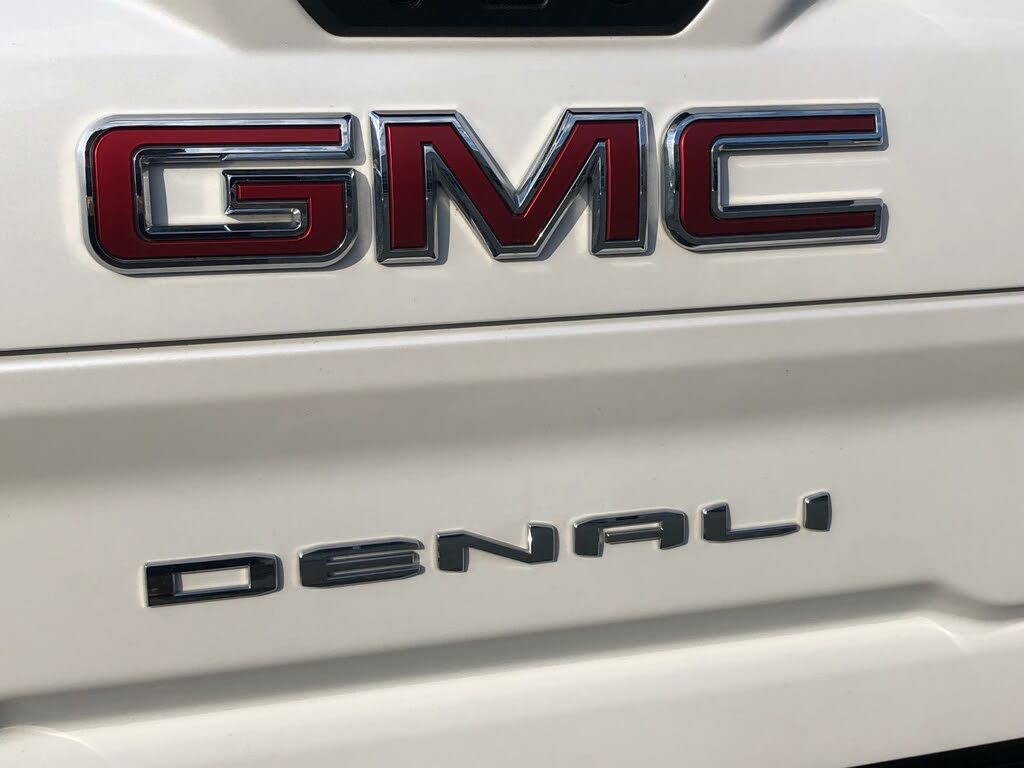 2020 GMC Sierra 3500HD Denali Crew Cab 4WD for sale in Milford, DE – photo 9
