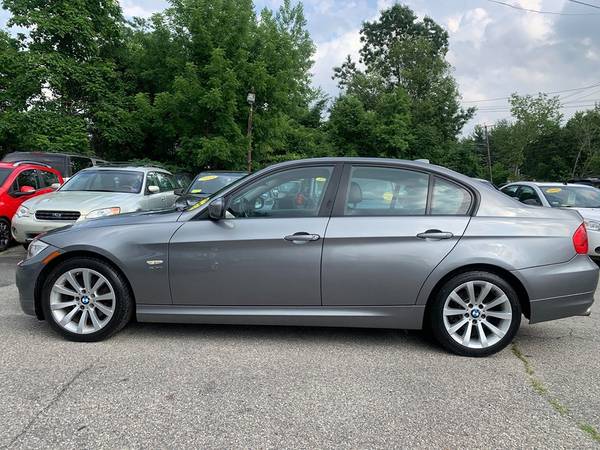 2011 BMW 3-Series 328i xDrive ( 6 MONTHS WARRANTY ) - cars & trucks... for sale in North Chelmsford, MA – photo 8