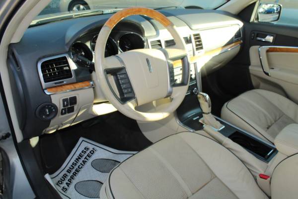 2010 LINCOLN MKZ * POWER SEATS * KEYLESS ENTRY * WARRANTY *** for sale in Highland, IL – photo 17
