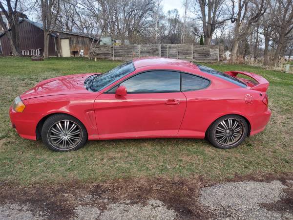 2004 Hyundai Tiburon for sale in Red Wing, MN – photo 2