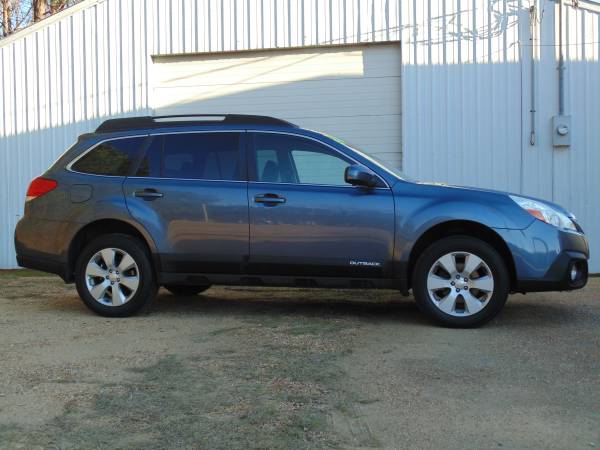 2014 Subaru Outback All Wheel Drive! Super clean! for sale in Mendenhall, MS – photo 10