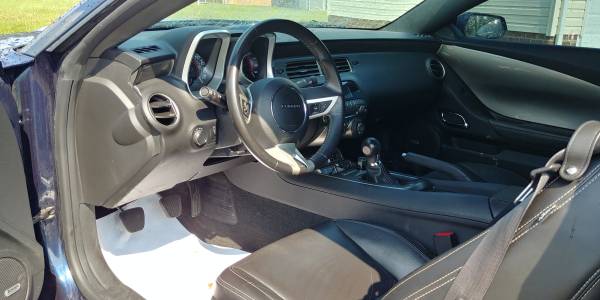 2010 Chevrolet Camaro SS HP V-8 (2SS w/RS Pkg), 6 Spd, Very Clean! for sale in Suffolk, VA – photo 4