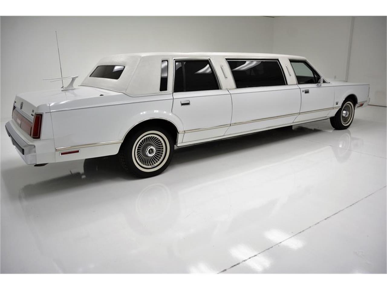 1985 Lincoln Town Car for sale in Morgantown, PA – photo 6