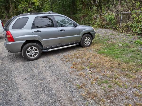 2008 Kia Sportage 4wd only 85k! - - by dealer for sale in Newburgh, NY – photo 11