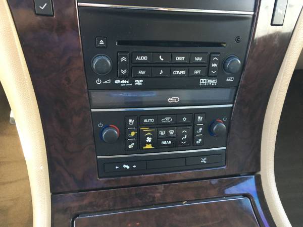2012 Cadillac Escalade AWD PREMIUM Navigation Rear Entertainment for sale in Mansfield, TX – photo 18