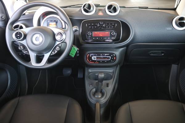 2018 smart Fortwo electric drive White *SPECIAL OFFER!!* for sale in San Francisco, CA – photo 16