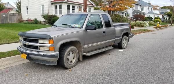 SALE PENDING 1998 Chevy Silverado 1500 Pick Up for sale in Blue Point, NY – photo 3