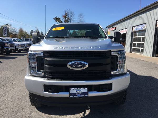 Ford F250 SD SuperCab 6.7L Diesel Long Box! Level Lifted! New 35" Tire for sale in Bridgeport, NY – photo 2