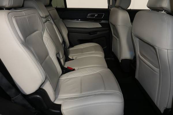 2016 Ford Explorer White **For Sale..Great DEAL!! for sale in Minneapolis, MN – photo 20