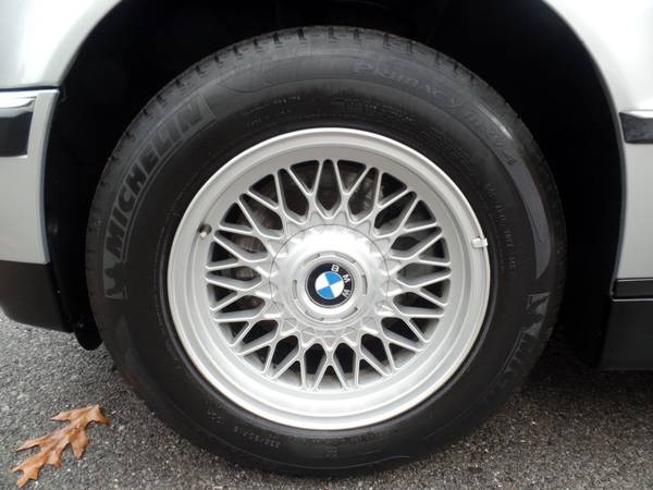2000 *BMW* *740iL* *Sedan* Titanium Silver Metallic for sale in Johnstown , PA – photo 16