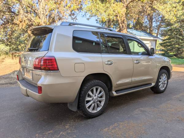 2008 Lexus LX570 (200 Series Land Cruiser) - - by for sale in Bend, OR – photo 3