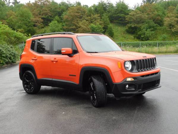 2018 Jeep Renegade Altitude 4x4 4WD Four Wheel Drive SKU:JPH53786 for sale in Johnson City, NC – photo 9