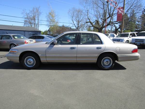 1997 Mercury Grand Marquis 4dr Sdn GS - - by dealer for sale in Milwaukie, OR – photo 10