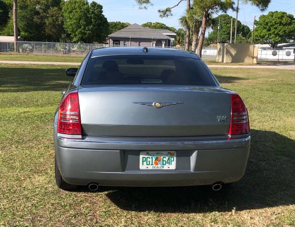 2006 Chrysler 300C Hemi 5 7 ! - - by dealer - vehicle for sale in Clearwater, FL – photo 4