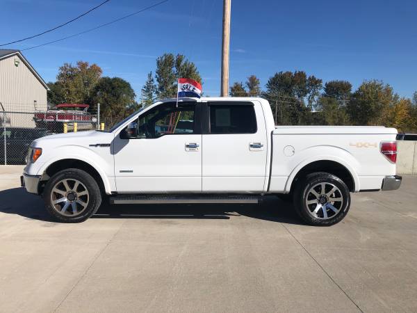 2011 Ford F-150 Crew Lariat 4x4 - Heated Leather Seats/Sunroof! for sale in Silvis, IA – photo 3