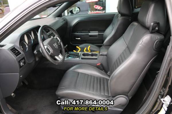 2013 Dodge Challenger R/T Classic Leather - SunRoof - Low Miles! for sale in Springfield, MO – photo 8