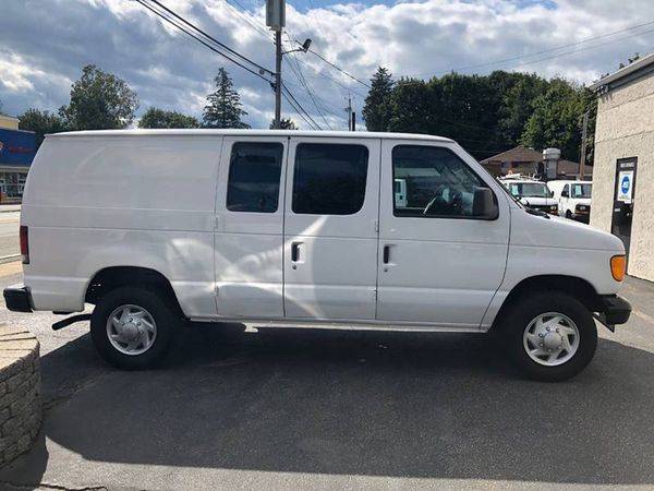 2007 Ford E-Series Cargo E 250 3dr Cargo Van -FINANCING AVAILABLE!! for sale in Kenvil, NJ – photo 5