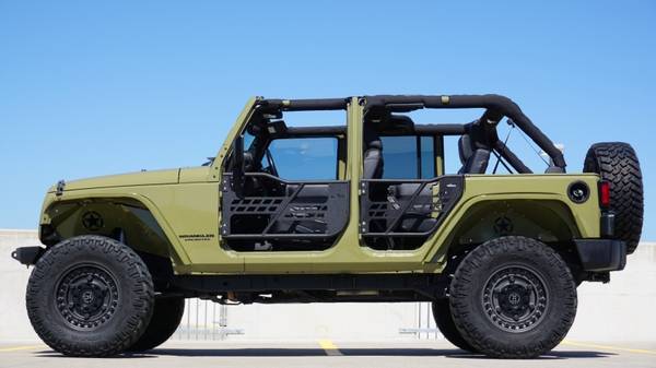 2013 Jeep Wrangler Unlimited Sahara Lifted Custom Convertible for sale in Austin, TX – photo 10