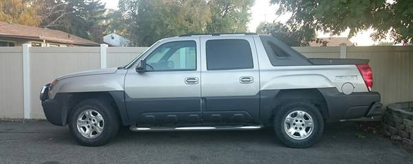 Chevy Avalanche 2004 for sale in Baker City, OR
