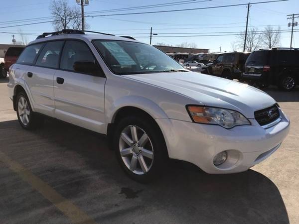 2007 *Subaru* *Outback* *2.5i* - cars & trucks - by dealer - vehicle... for sale in Medina, OH – photo 7