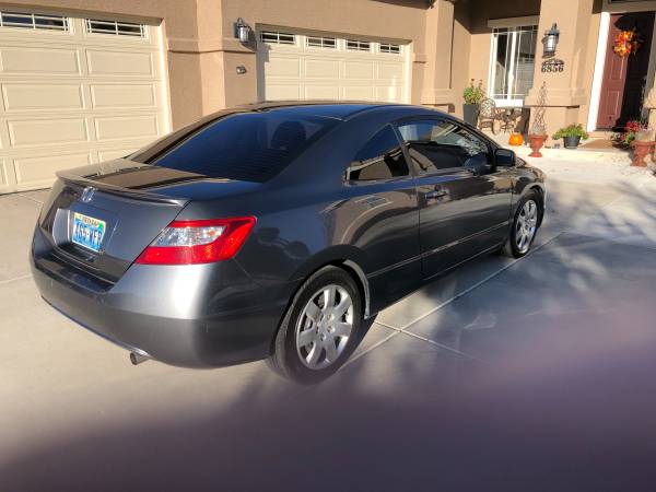 2011 Honda Civic LX Coupe, SUPER CLEAN, Reliable, Economical - cars... for sale in Reno, NV – photo 4